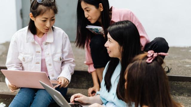 Gambar Artikel Kehidupan Mahasiswa Di Kos: Tantangan Dan Pembelajaran Mandiri