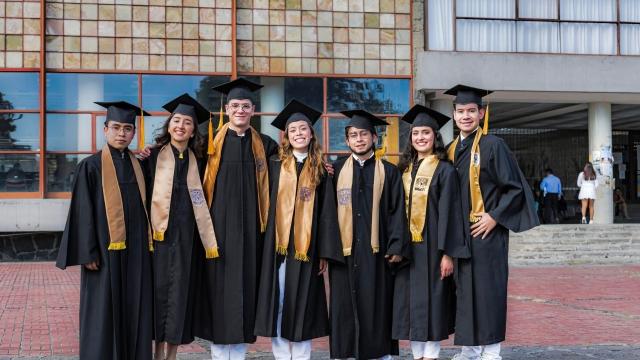 Gambar Artikel Menjaga Keseimbangan Akademik Dan Nonakademik Bagi Mahasiswa Indonesia