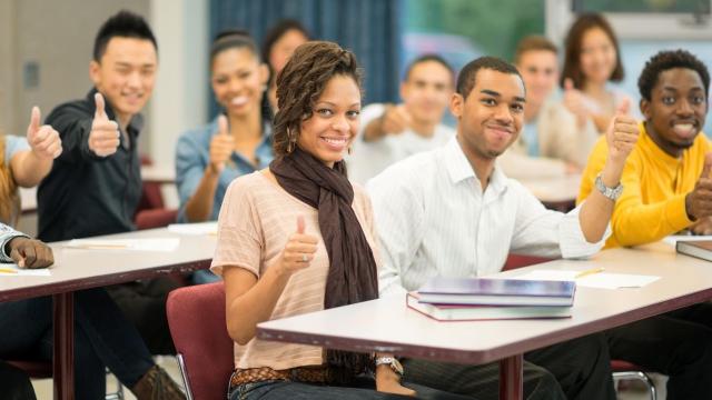 Gambar Artikel Mahasiswa Dan Kegiatan Magang: Pengalaman Praktis Untuk Karier