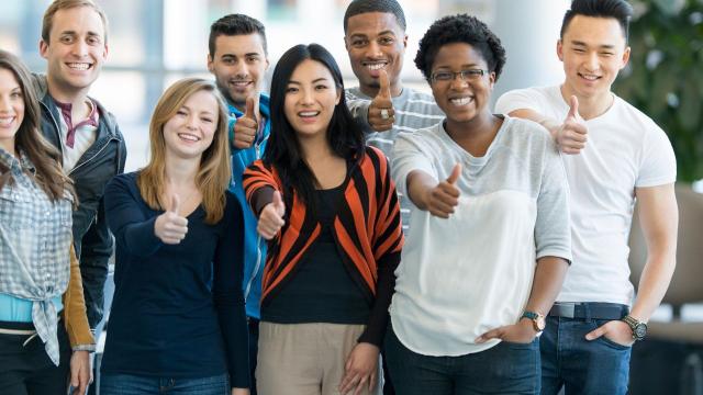 Gambar Artikel Mahasiswa Indonesia Dan Kemandirian Finansial: Belajar Mengelola Hidup Sejak Bangku Kuliah