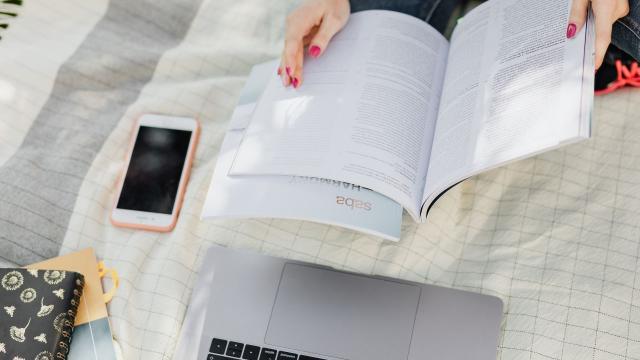 Gambar Artikel Kehidupan Mahasiswa Di Indonesia Dalam Menghadapi Perubahan Dan Tantangan Zaman