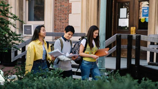 Kesehatan Fisik Mahasiswa Indonesia Dan Tantangan Gaya Hidup Di Kampus