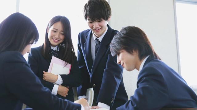 Kehidupan Mahasiswa Indonesia Sebagai Ruang Pembelajaran Akademik Dan Kehidupan