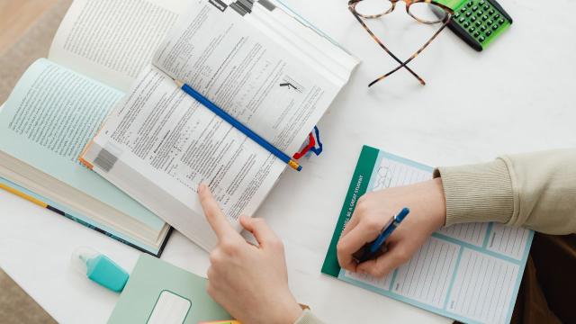 Gambar Artikel Mahasiswa Indonesia Dalam Proses Adaptasi Budaya Dan Keberagaman