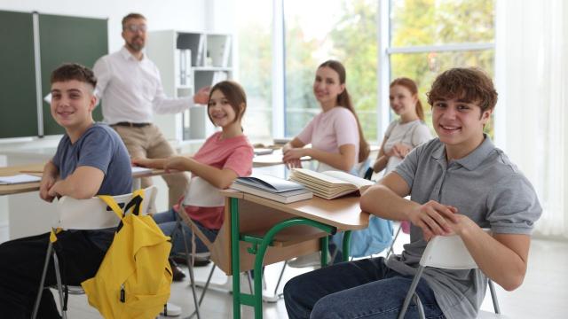 Gambar Artikel Antara Ideal Dan Realita: Wajah Kehidupan Mahasiswa Di Tengah Perubahan Zaman