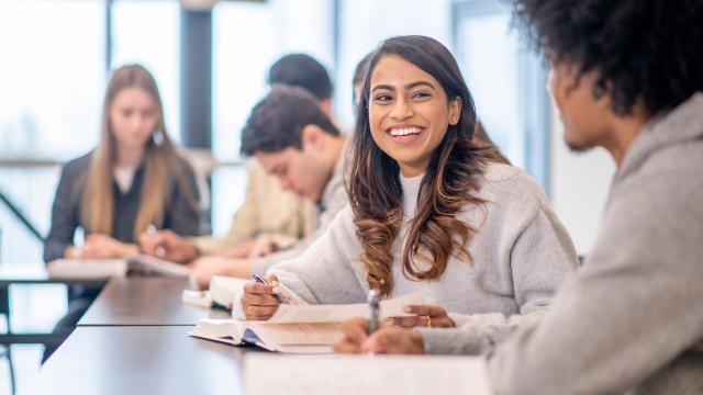 Gambar Artikel Ritme Sehari-hari Mahasiswa: Antara Jadwal Kuliah, Deadline, Dan Kehidupan Pribadi