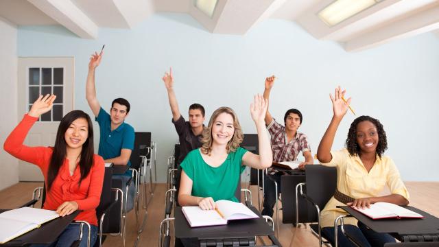 Gambar Artikel Makna Kuliah Bagi Generasi Muda: Antara Gelar Akademik Dan Proses Menjadi Dewasa