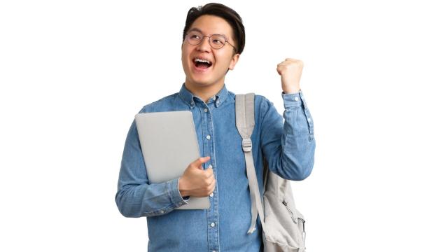 Dari Kampus Ke Dunia Kerja: Kecemasan, Harapan, Dan Proses Menjadi Profesional