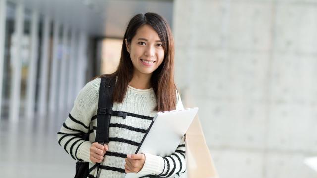 Mahasiswa Perantau Dan Seni Bertahan Hidup: Antara Rindu Rumah Dan Tumbuh Dewasa