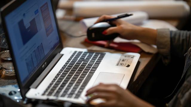 Pentingnya Organisasi Kampus Bagi Pengembangan Diri Mahasiswa