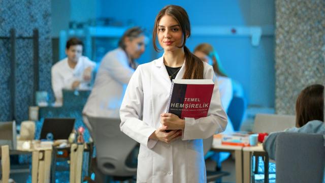 Gambar Artikel Hubungan Mahasiswa Dan Dunia Industri