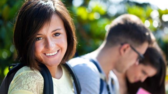 Gambar Artikel Mahasiswa Dan Adaptasi Terhadap Pembelajaran Daring