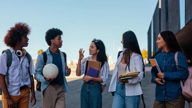 Gambar Artikel Mahasiswa Dan Pemanfaatan Perpustakaan Sebagai Sumber Belajar