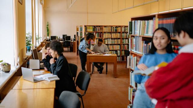 Manajemen Waktu Mahasiswa: Kunci Menjaga Prestasi Dan Kehidupan Seimbang