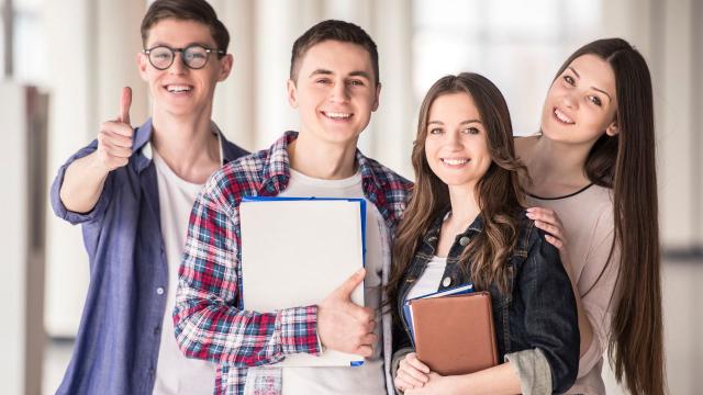 Gambar Artikel Mahasiswa Dan Tantangan Adaptasi Dari Dunia Sekolah Ke Dunia Kampus