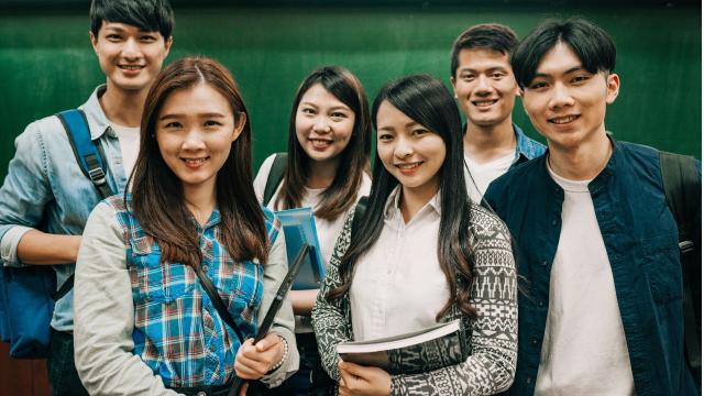 Tantangan Mahasiswa Dalam Menyeimbangkan Akademik Dan Organisasi