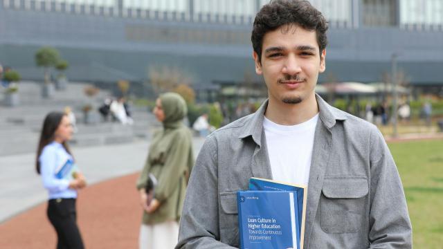 Gambar Artikel Mahasiswa Dan Pentingnya Kemampuan Adaptasi Di Dunia Perkuliahan