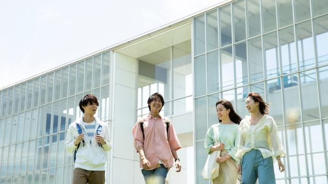 Gambar Artikel Peran Universitas Dalam Membentuk Karakter Mahasiswa