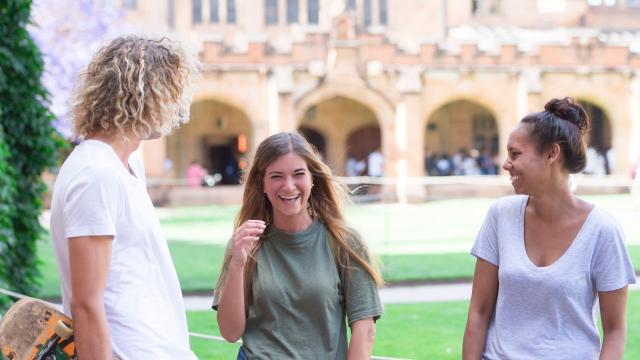 Gambar Artikel Mahasiswa Dan Tantangan Adaptasi Di Tahun Pertama Perkuliahan