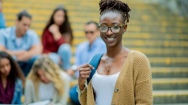 Gambar Artikel Mahasiswa Dan Gaya Hidup Hemat Di Masa Kuliah