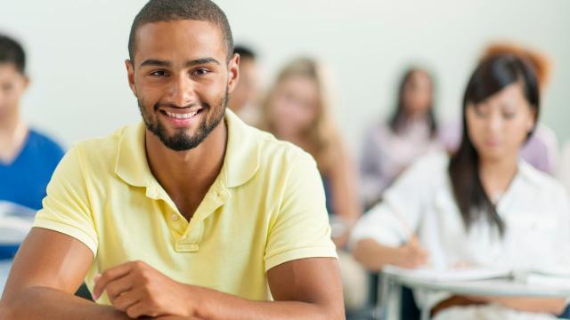 Gambar Artikel Mahasiswa Dan Pentingnya Keseimbangan Antara Akademik Dan Aktivitas Ekstrakurikuler