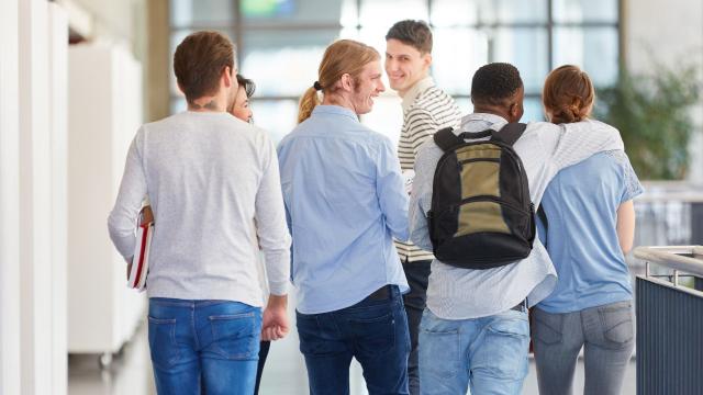 Mahasiswa Digital: Mengoptimalkan Teknologi Untuk Pembelajaran Efektif