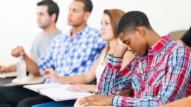 Gambar Artikel Mahasiswa Kreatif Digital: Menjadi Konten Kreator Profesional Sejak Kampus