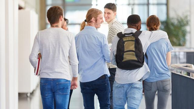 Gambar Artikel Mahasiswa Dan Pentingnya Kemampuan Berpikir Kritis