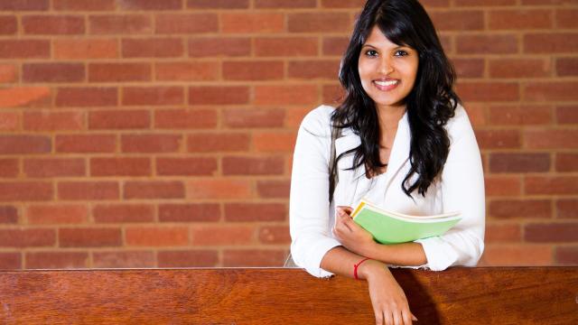 Gambar Artikel Mahasiswa Dan Pentingnya Mengembangkan Soft Skills Selama Masa Kuliah