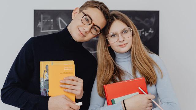 Mahasiswa Dan Tantangan Hidup Mandiri Di Kampus