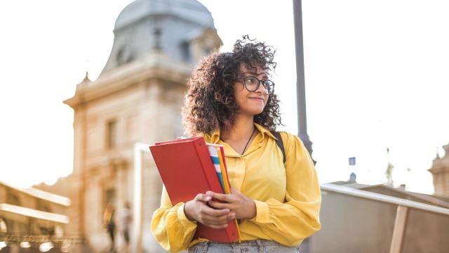 Gambar Artikel Mahasiswa Dan Strategi Menghadapi Presentasi Di Kelas