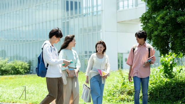 Gambar Artikel Tantangan Dan Peluang Mahasiswa Dalam Menghadapi Kurikulum Berbasis Kompetensi