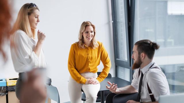 Gambar Artikel Mahasiswa Dan Peran Strategis Pengabdian Kepada Masyarakat Dalam Pendidikan Tinggi