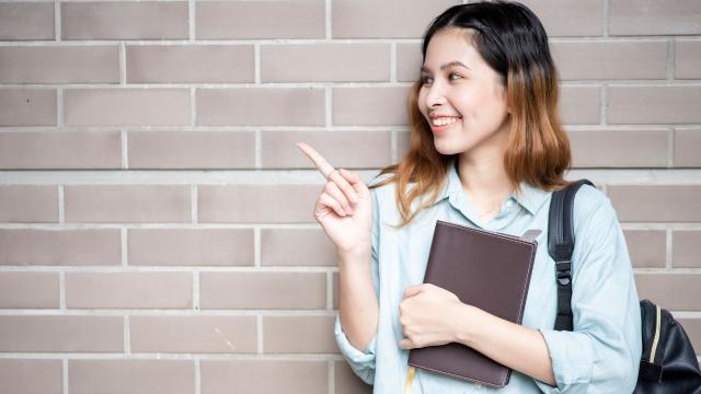 Gambar Artikel Mahasiswa Sebagai Pilar Pendidikan Tinggi Indonesia: Tantangan Akademik Dan Peran Sosial Di Era Modern