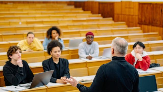 Gambar Artikel Mahasiswa, Universitas, Dan Upaya Mewujudkan Lingkungan Akademik Yang Sehat