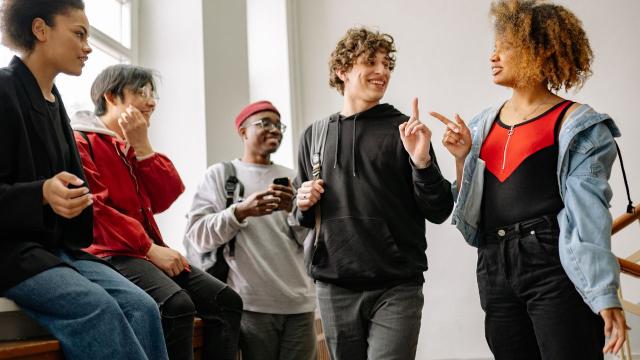 Mahasiswa Dan Dinamika Kehidupan Kampus Dalam Membangun Jati Diri