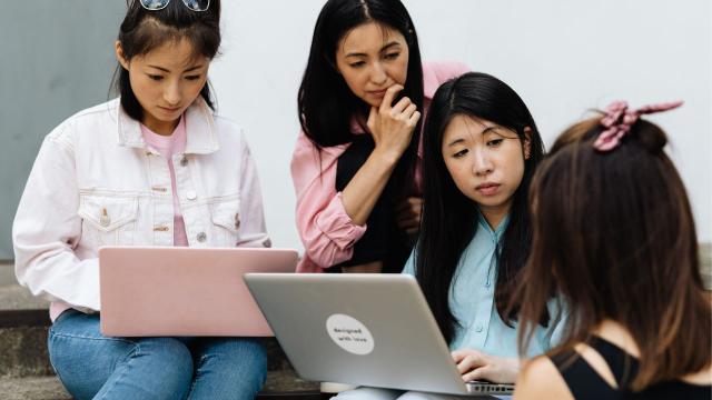 Mahasiswa Dan Kesehatan Mental: Tantangan Dan Upaya Membangun Kampus Yang Peduli