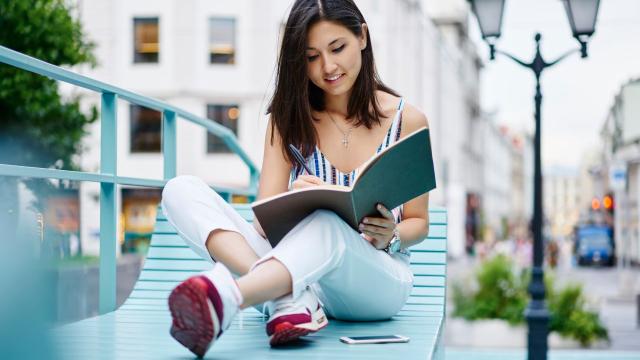 Gambar Artikel Demokrasi Kampus Dan Partisipasi Mahasiswa Dalam Membangun Iklim Akademik Yang Sehat