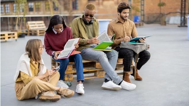 Gambar Artikel Peran Mahasiswa Dalam Mendorong Inovasi Sosial Di Lingkungan Kampus