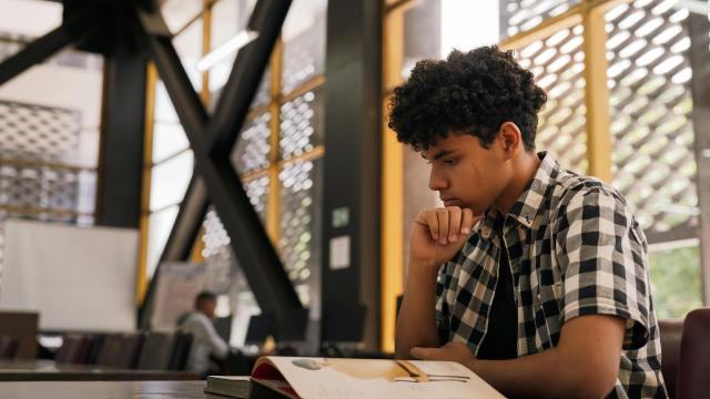 Dinamika Kehidupan Mahasiswa: Antara Akademik, Organisasi, Dan Keseimbangan Diri