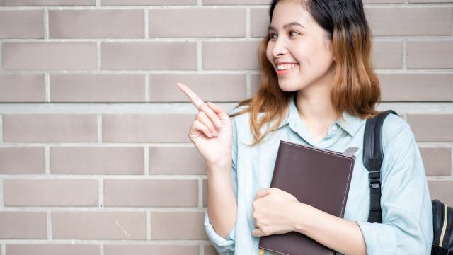 Mahasiswa Cerdas Dan Adaptif: Strategi Sukses Menghadapi Tantangan Akademik Dan Sosial