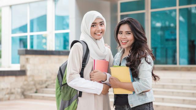 Gambar Artikel Mahasiswa Berjiwa Sosial: Berkontribusi Nyata Bagi Masyarakat Melalui Aksi Nyata