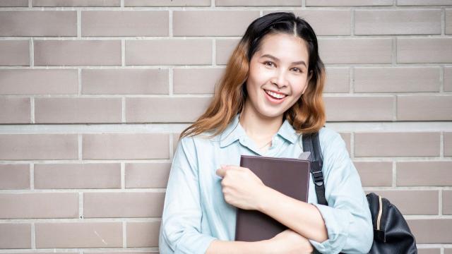 Gambar Artikel Langkah Kecil Di Kampus, Dampak Besar Di Masa Depan: Perjalanan Mahasiswa Membangun Kompetensi