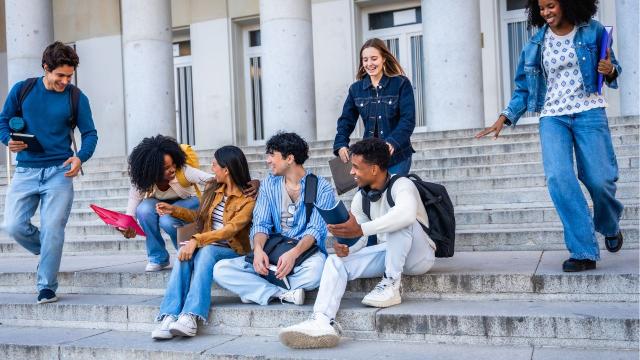 Gambar Artikel Menjadi Mahasiswa Inspiratif Dan Bermanfaat Bagi Lingkungan Sekitar