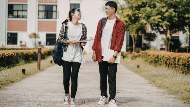 Gambar Artikel Mahasiswa Dan Pentingnya Kewirausahaan Di Era Digital